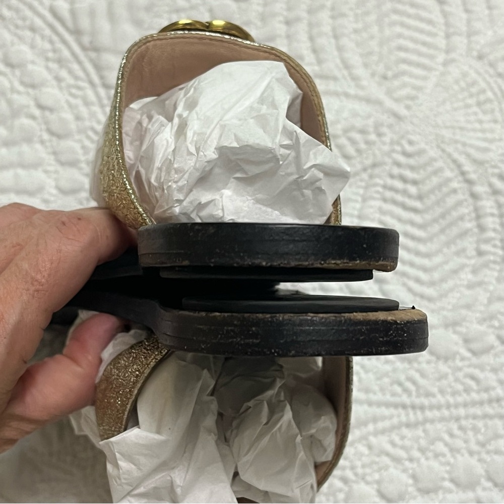 GUCCI Marmont Double GG Gold T Strap Flat Sandal Black Leather Size 37.5 - Picture 8 of 11